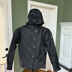 Women’s large Columbia titanium, two-piece with detachable hood and snow belt.